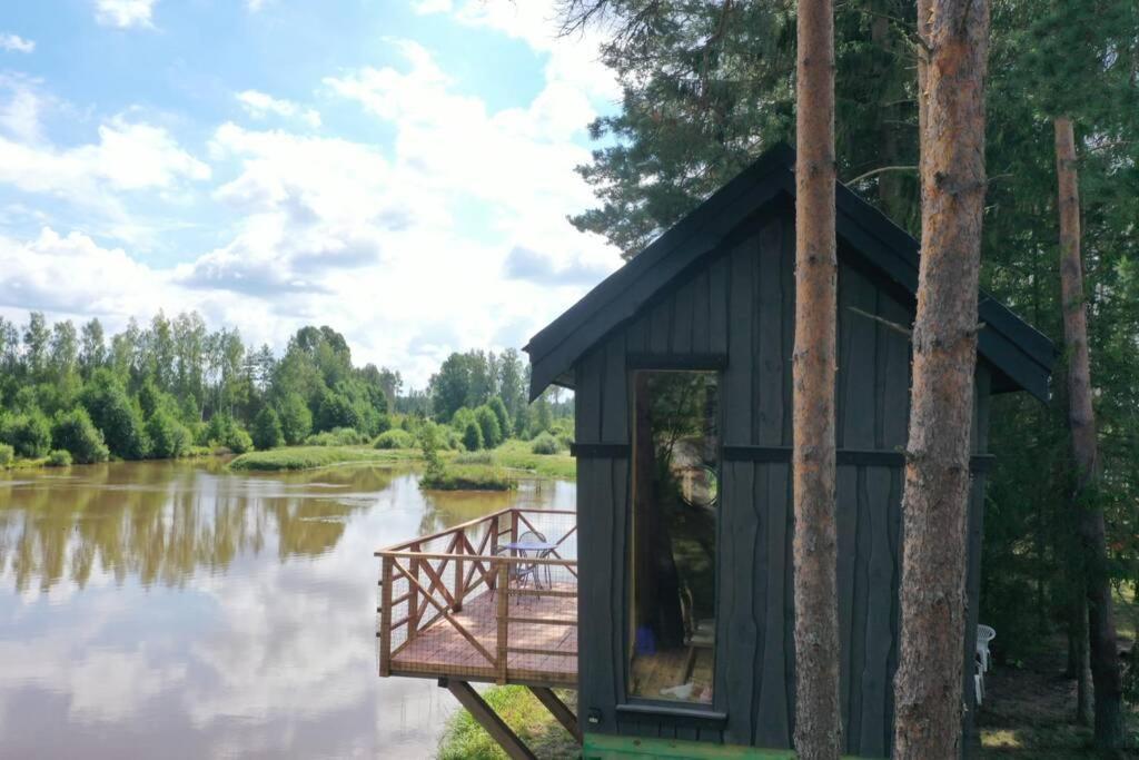 Dragon House In The Tree! Jacuzzi, Sauna ,Cinema,Heated Lici  ภายนอก รูปภาพ