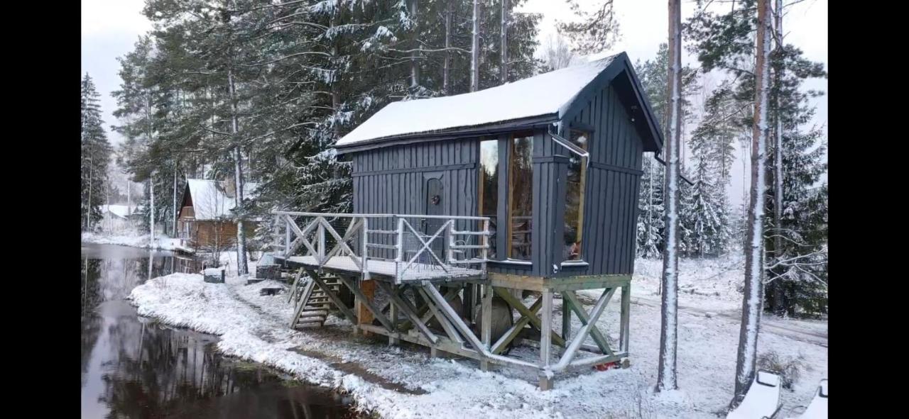 Dragon House In The Tree! Jacuzzi, Sauna ,Cinema,Heated Lici  ภายนอก รูปภาพ